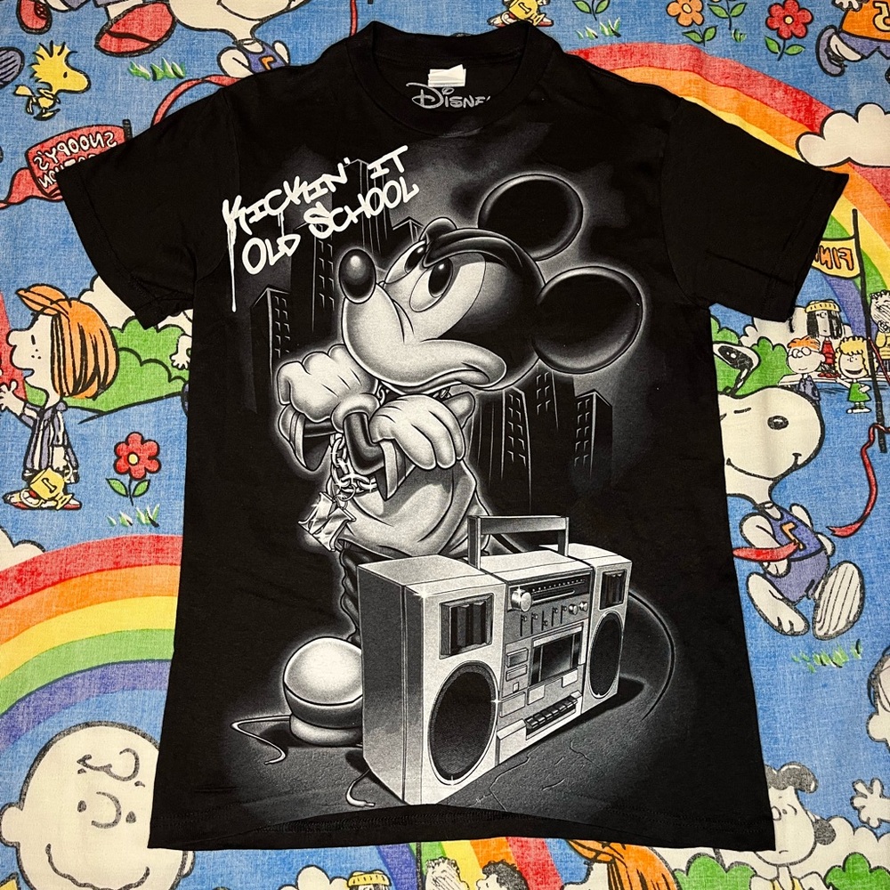 Kickin it old school Mickey Mouse black and white t-shirt
